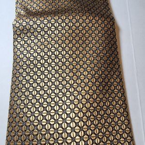 Kenneth Cole NY Tie Gold Tiny Circles - 100% Imported Silk